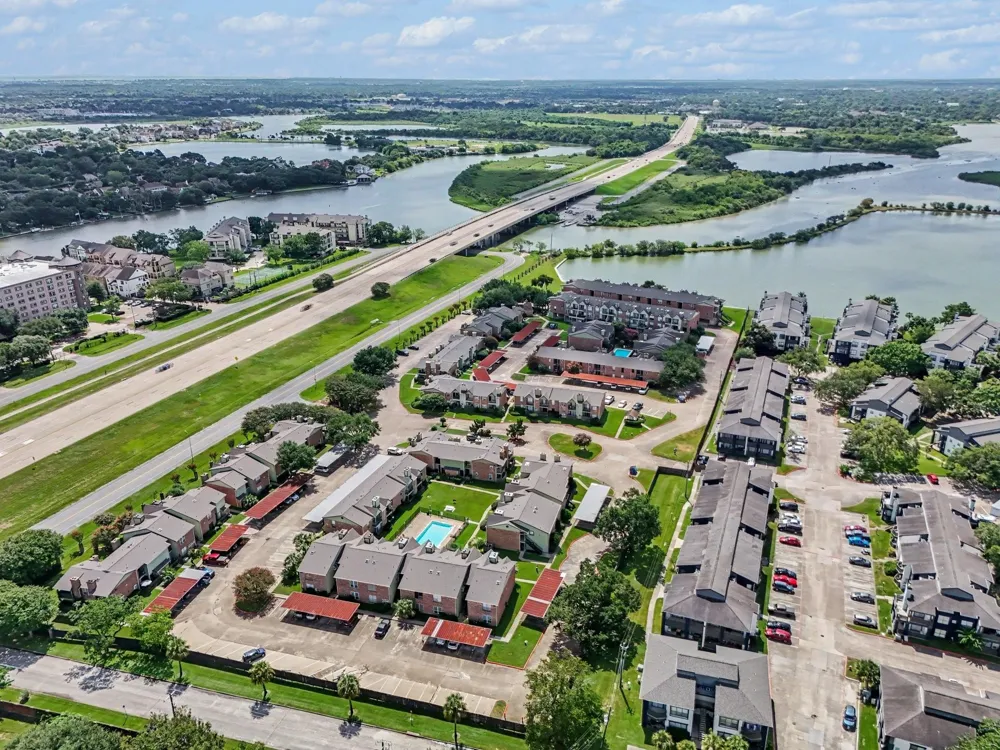 18800 Egret Bay Boulevard #1603 Webster, TX 77058