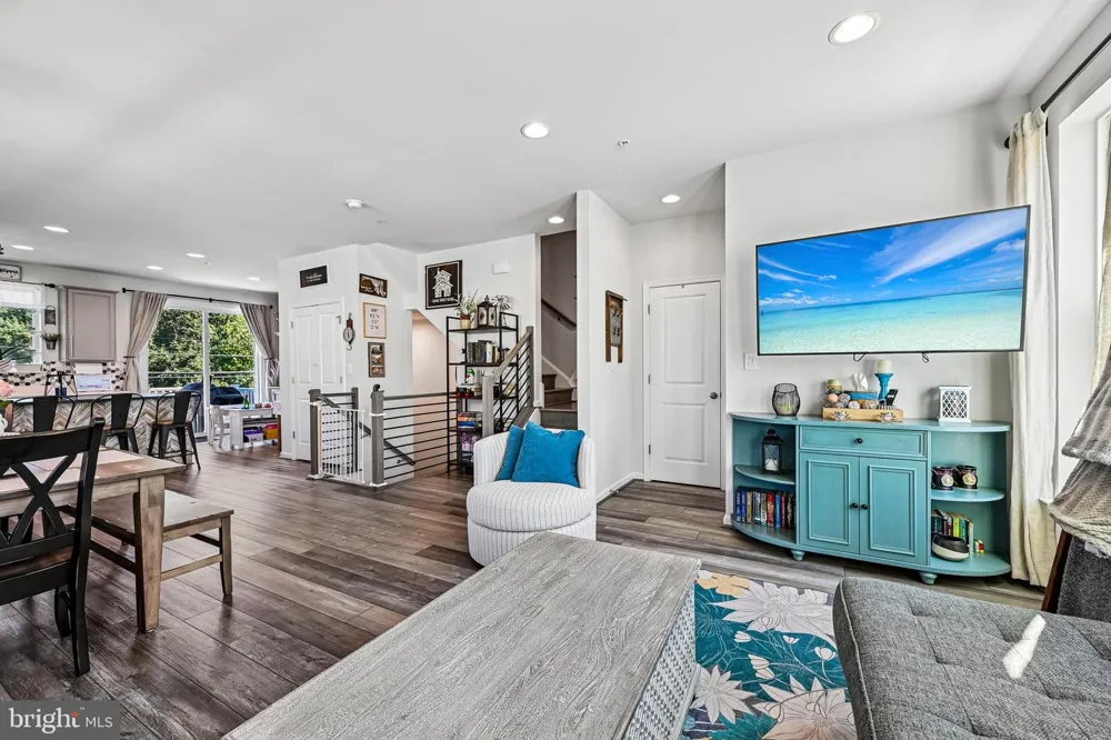 414 VALEVIEW LANE Millersville, MD 21108