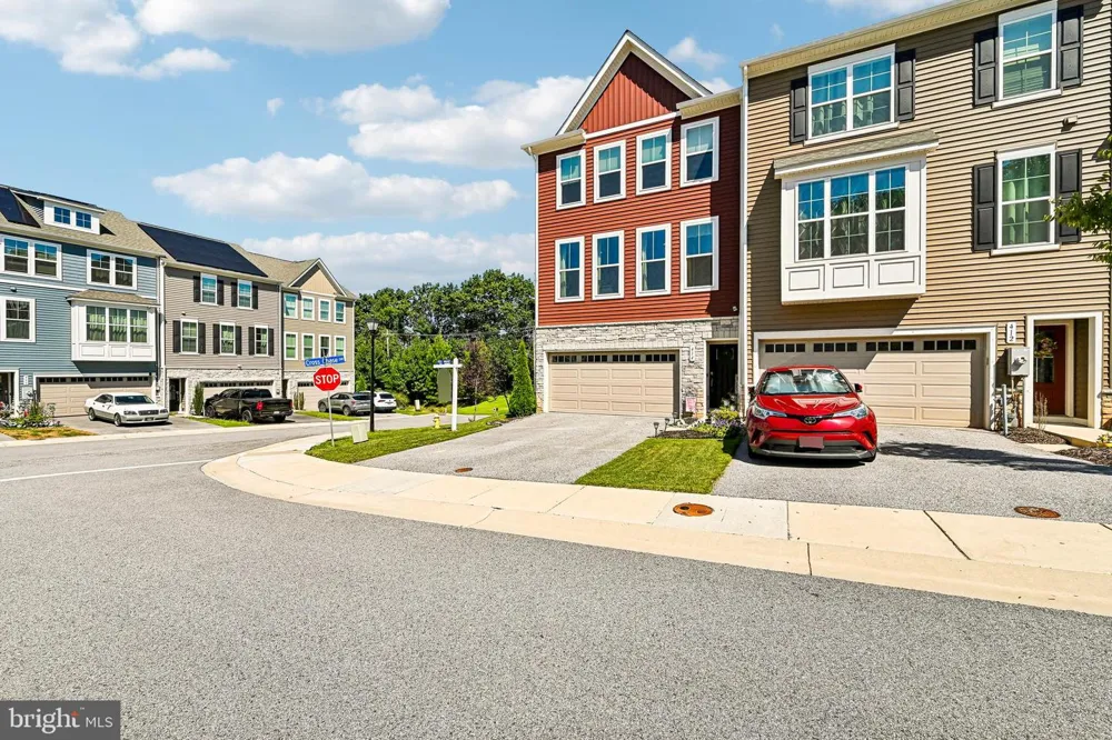 414 VALEVIEW LANE Millersville, MD 21108
