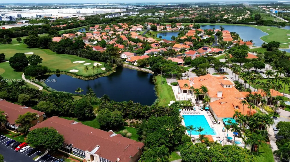 10564 NW 57th St Doral, FL 33178
