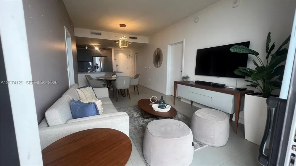 5350 NW 84th Ave #1605 Doral, FL 33166