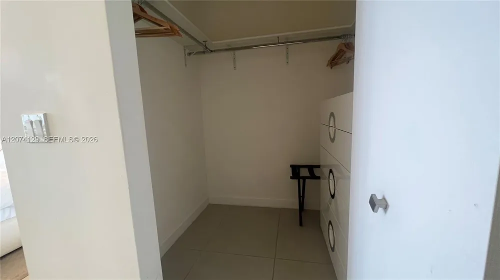 5350 NW 84th Ave #1605 Doral, FL 33166