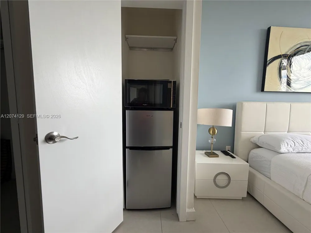 5350 NW 84th Ave #1605 Doral, FL 33166