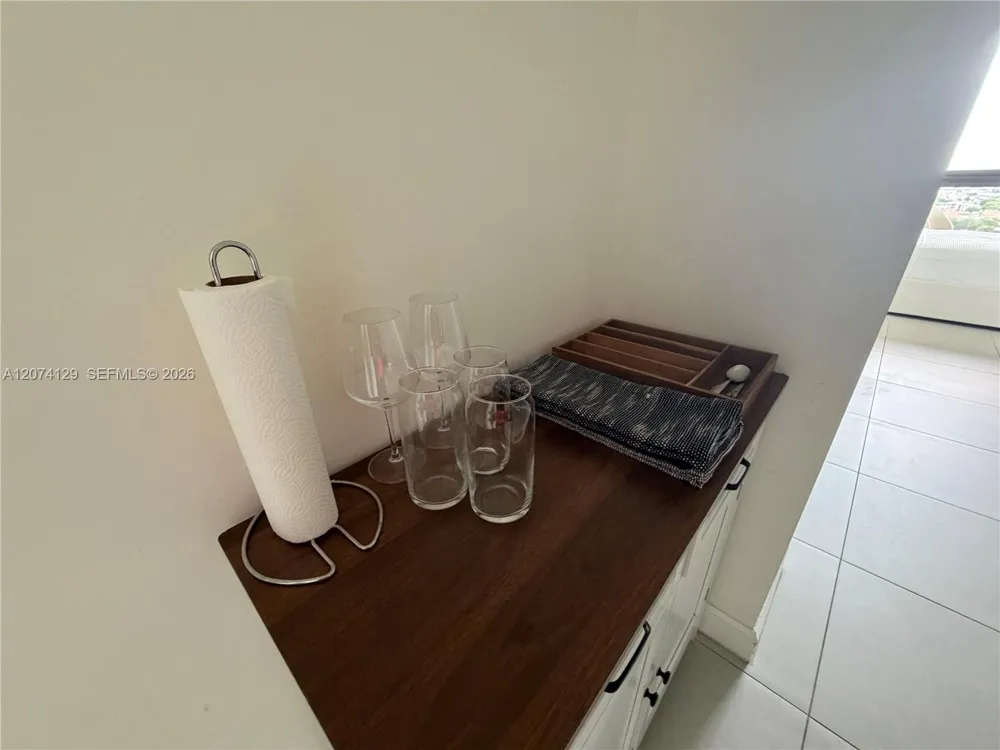 5350 NW 84th Ave #1605 Doral, FL 33166