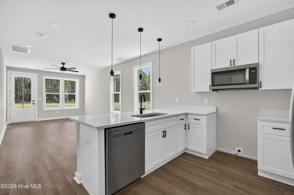 1032 Xian Way Northwest, NC 28451