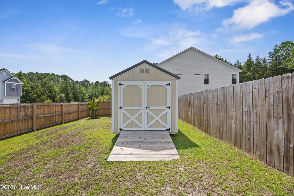 386 Frisco Way Holly Ridge, NC 28445