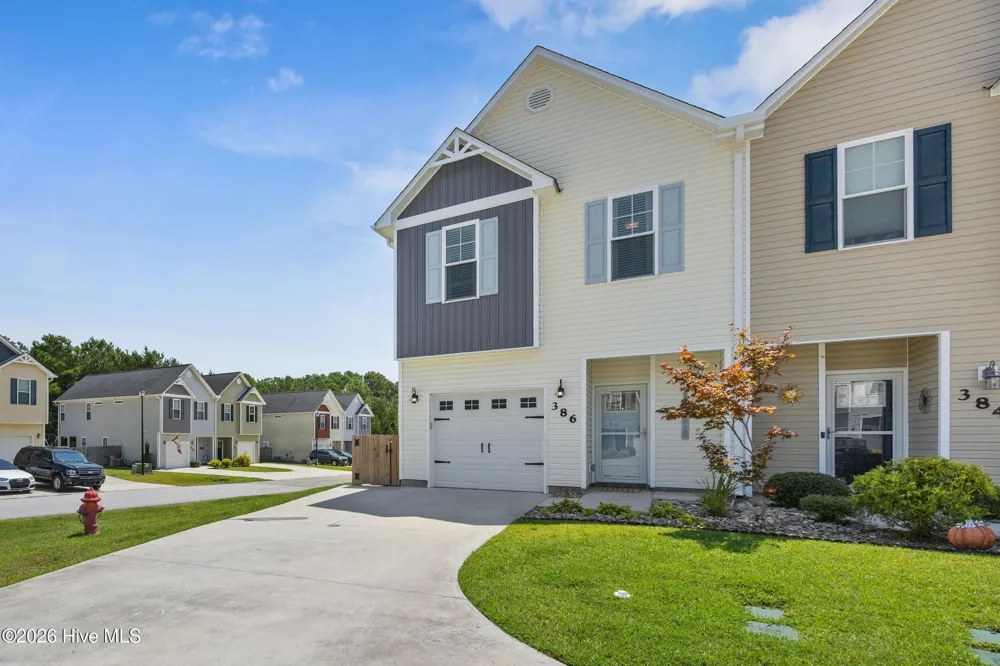 386 Frisco Way Holly Ridge, NC 28445