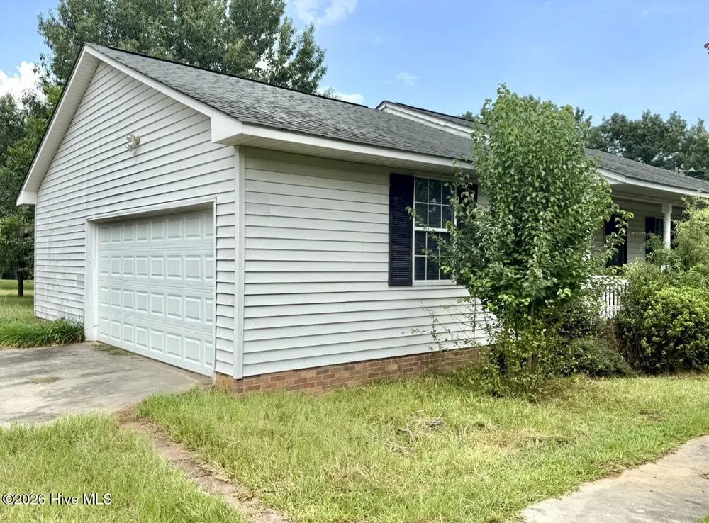 1951 Stagecoach Road NE Thomson, GA 30824
