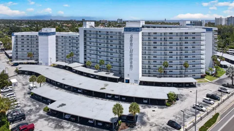 2731 NE 14TH ST Causeway #405