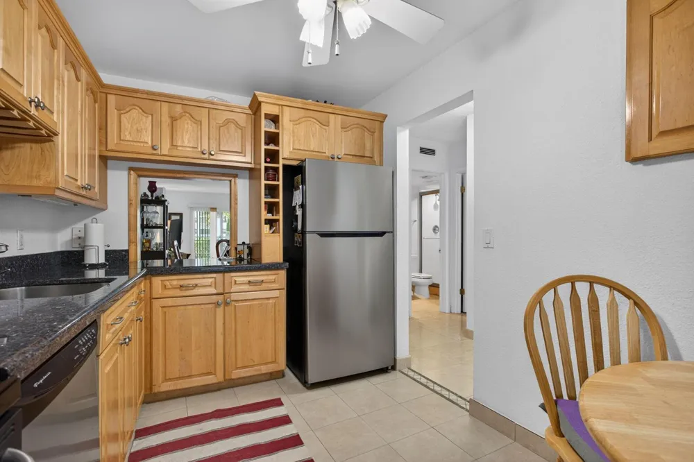 2731 NE 14TH ST Causeway #405 Pompano Beach, FL 33062