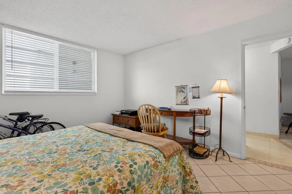 2731 NE 14TH ST Causeway #405 Pompano Beach, FL 33062