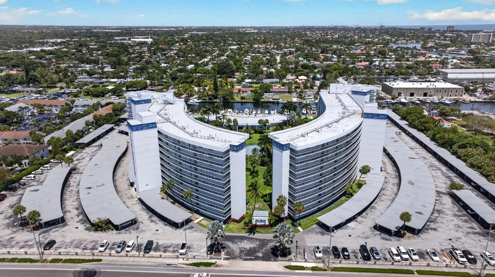 2731 NE 14TH ST Causeway #405 Pompano Beach, FL 33062