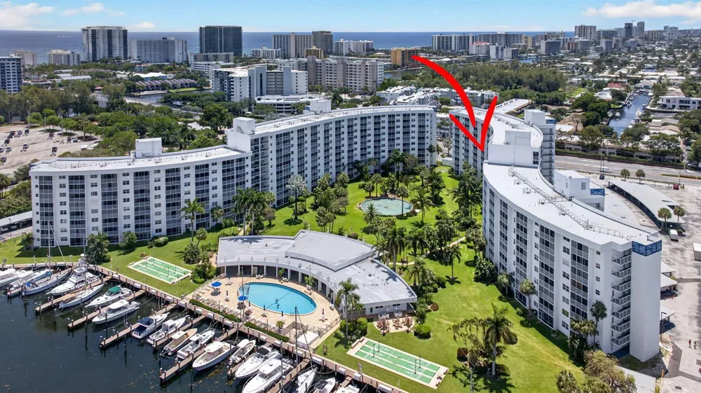 2731 NE 14TH ST Causeway #405 Pompano Beach, FL 33062