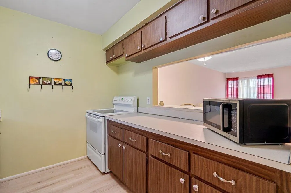 12026 GREENWAY CIRCLE S #202 Royal Palm Beach, FL 33411