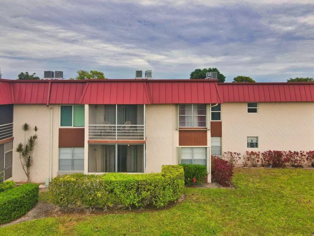 12026 GREENWAY CIRCLE S #202 Royal Palm Beach, FL 33411