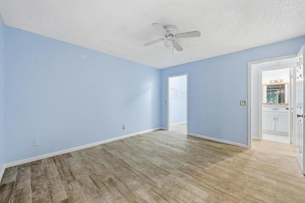 506 GLENWOOD DRIVE West Palm Beach, FL 33415
