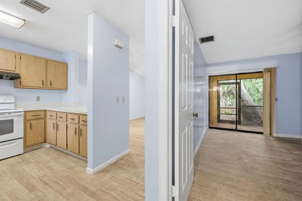 506 GLENWOOD DRIVE West Palm Beach, FL 33415