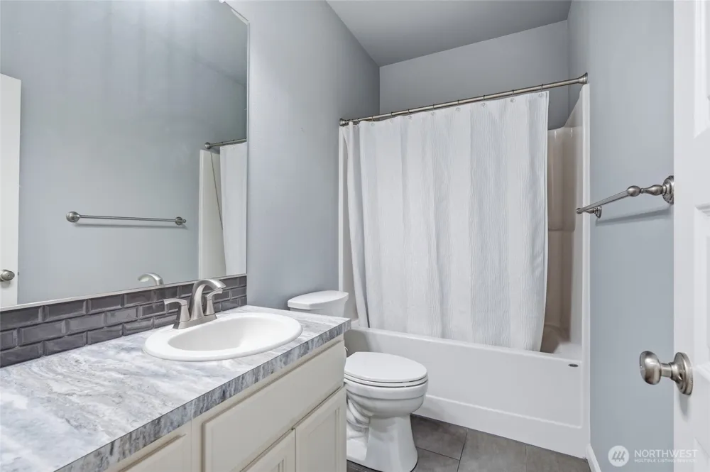 6110 NE 134th Street Vancouver, WA 98686