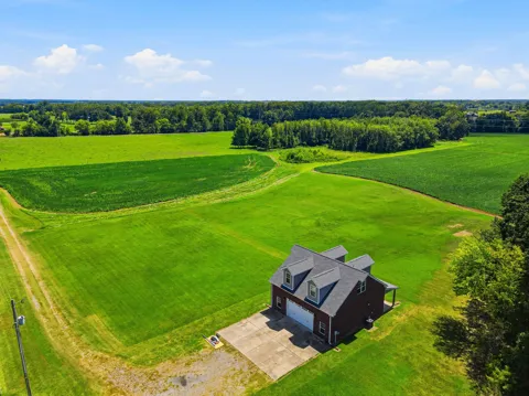 282 Highway 259