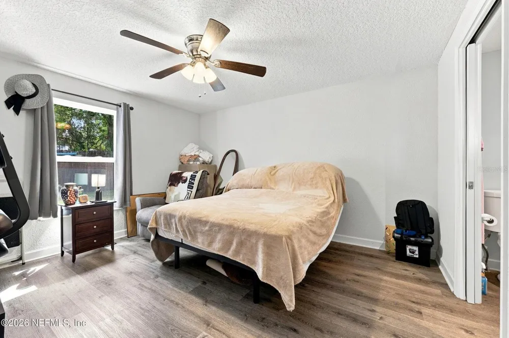 905 SAINT JOHNS AVENUE Green Cove Springs, FL 32043