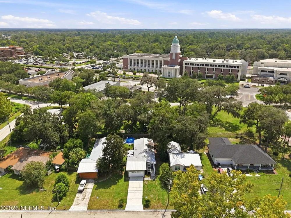 905 SAINT JOHNS AVENUE Green Cove Springs, FL 32043