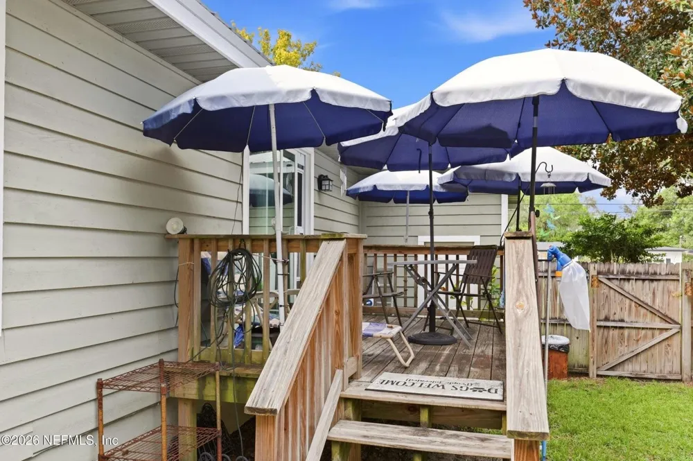 905 SAINT JOHNS AVENUE Green Cove Springs, FL 32043