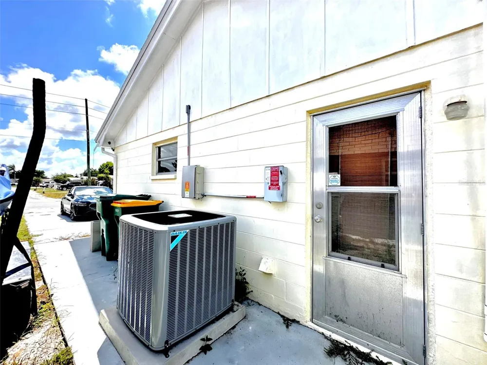 3153 MOOG ROAD Holiday, FL 34691