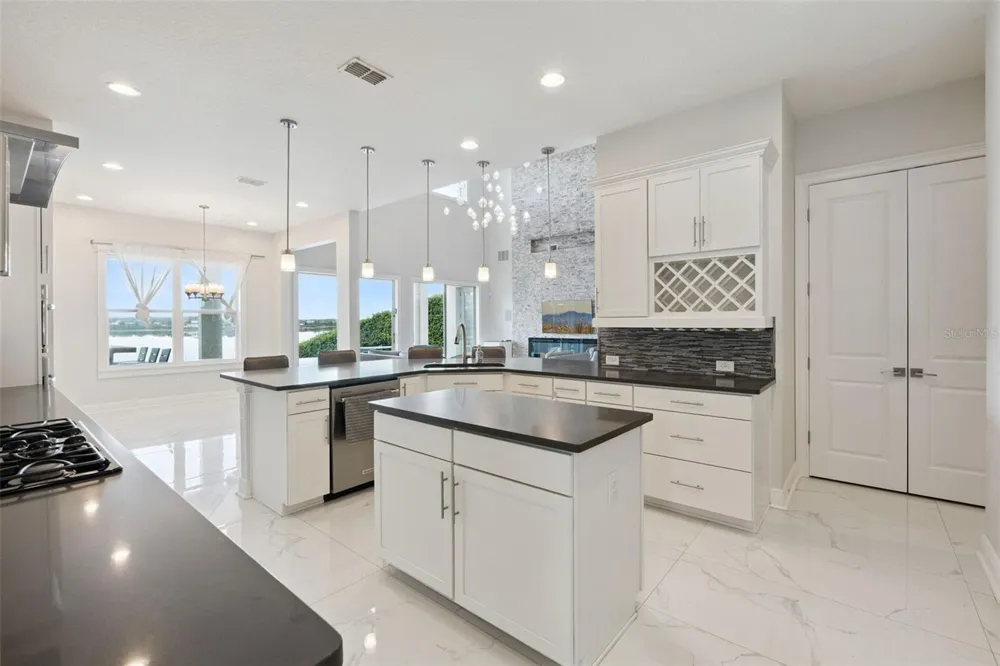 7693 GREEN MOUNTAIN WAY Winter Garden, FL 34787