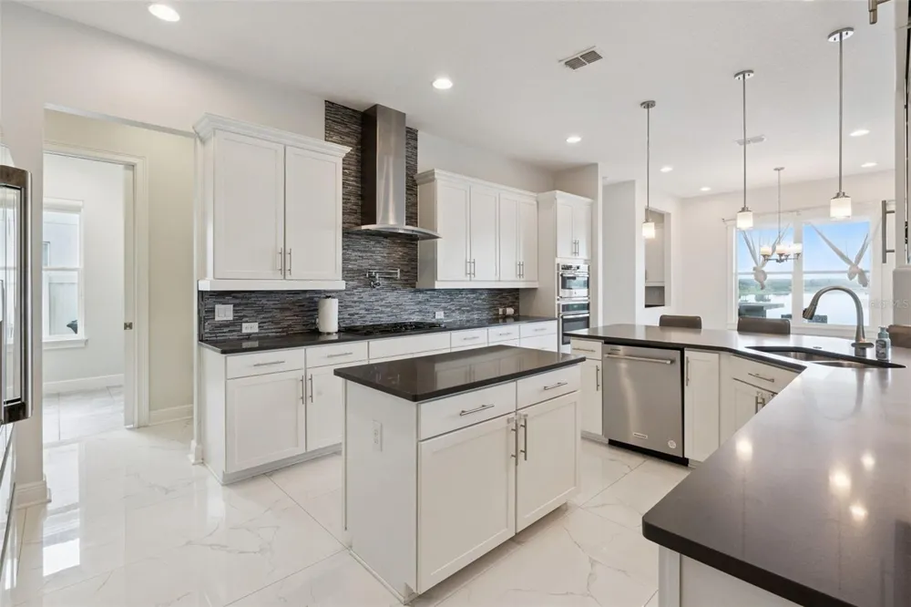 7693 GREEN MOUNTAIN WAY Winter Garden, FL 34787