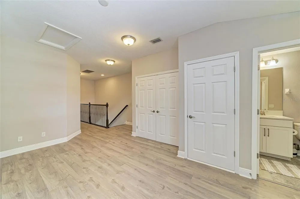 4991 OARSMAN COURT Sarasota, FL 34243