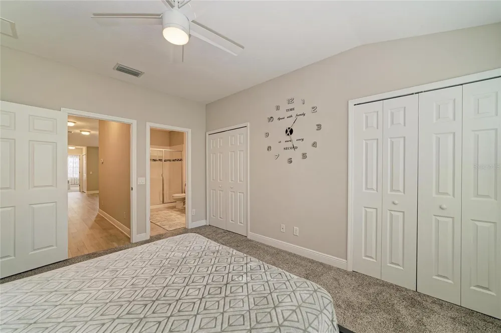 4991 OARSMAN COURT Sarasota, FL 34243