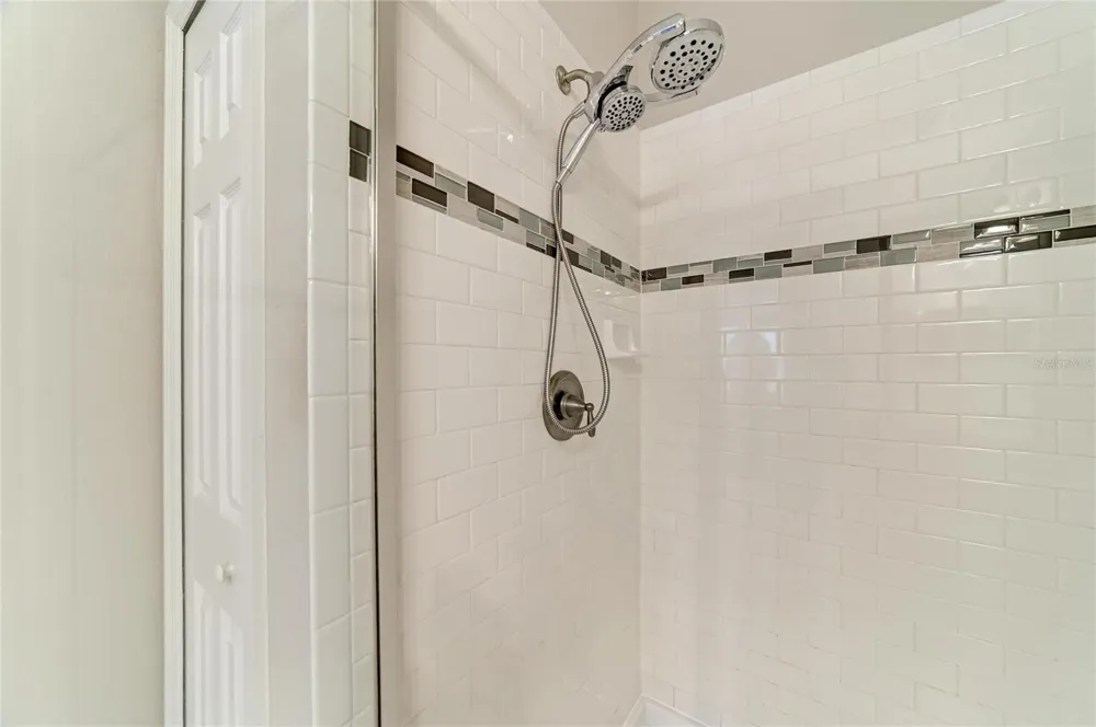4991 OARSMAN COURT Sarasota, FL 34243