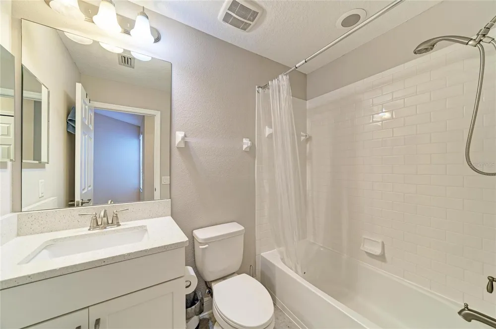 4991 OARSMAN COURT Sarasota, FL 34243