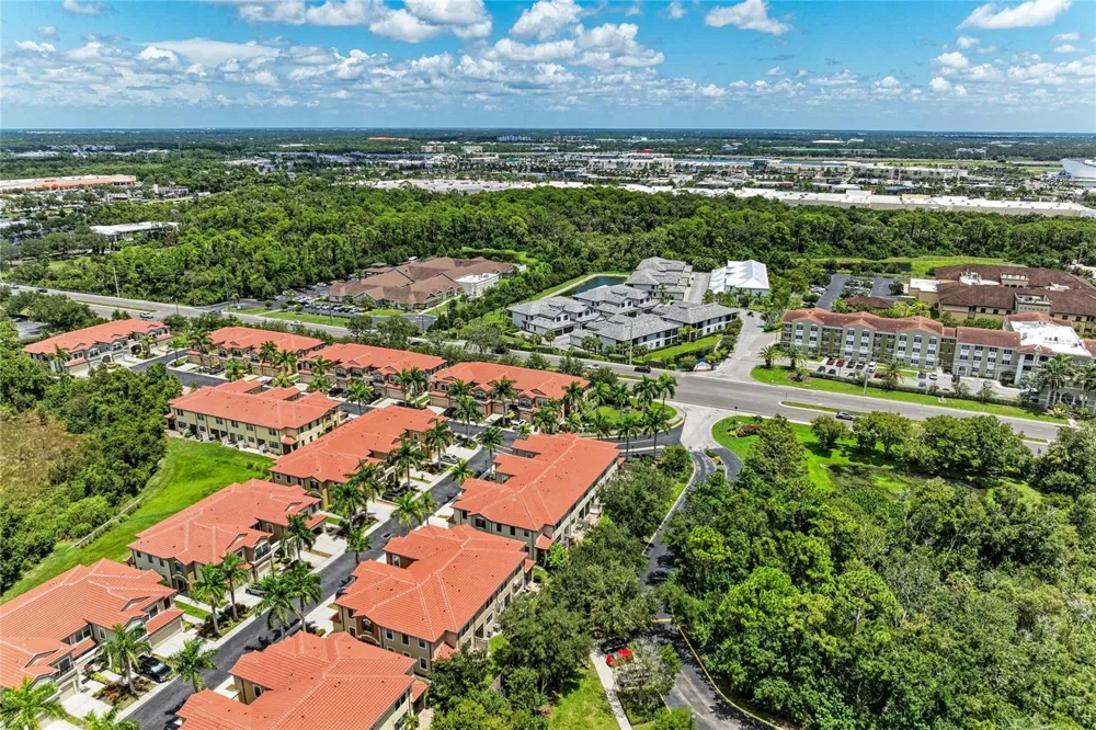 4991 OARSMAN COURT Sarasota, FL 34243