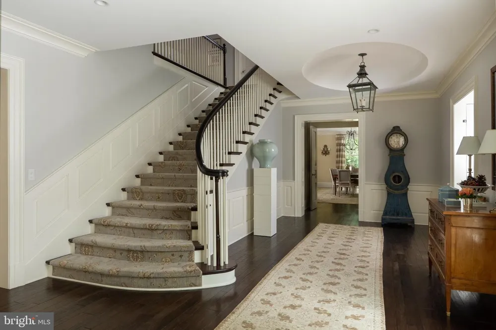 4940 INDIAN LANE NW Washington, DC 20016