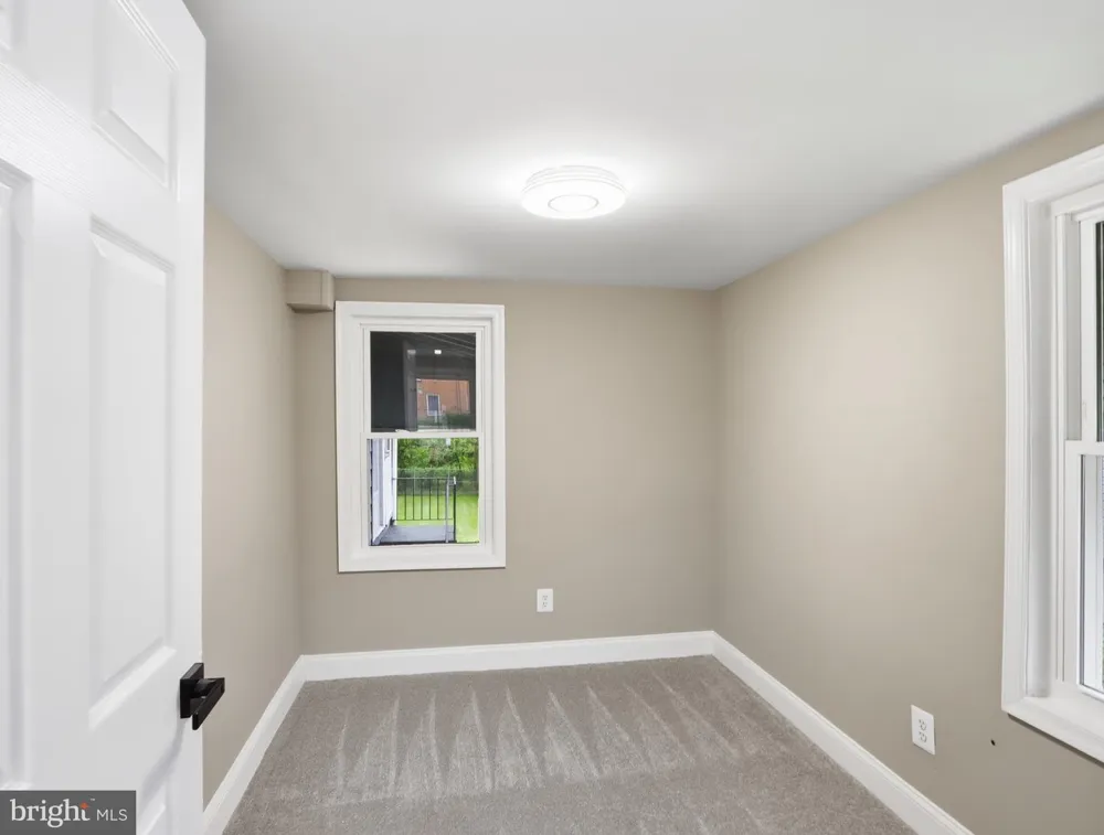 42 WINTERS LANE Baltimore, MD 21228