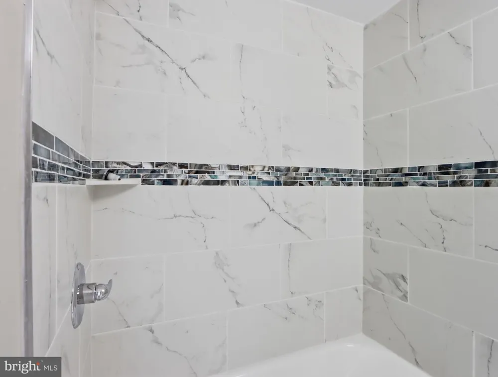 42 WINTERS LANE Baltimore, MD 21228