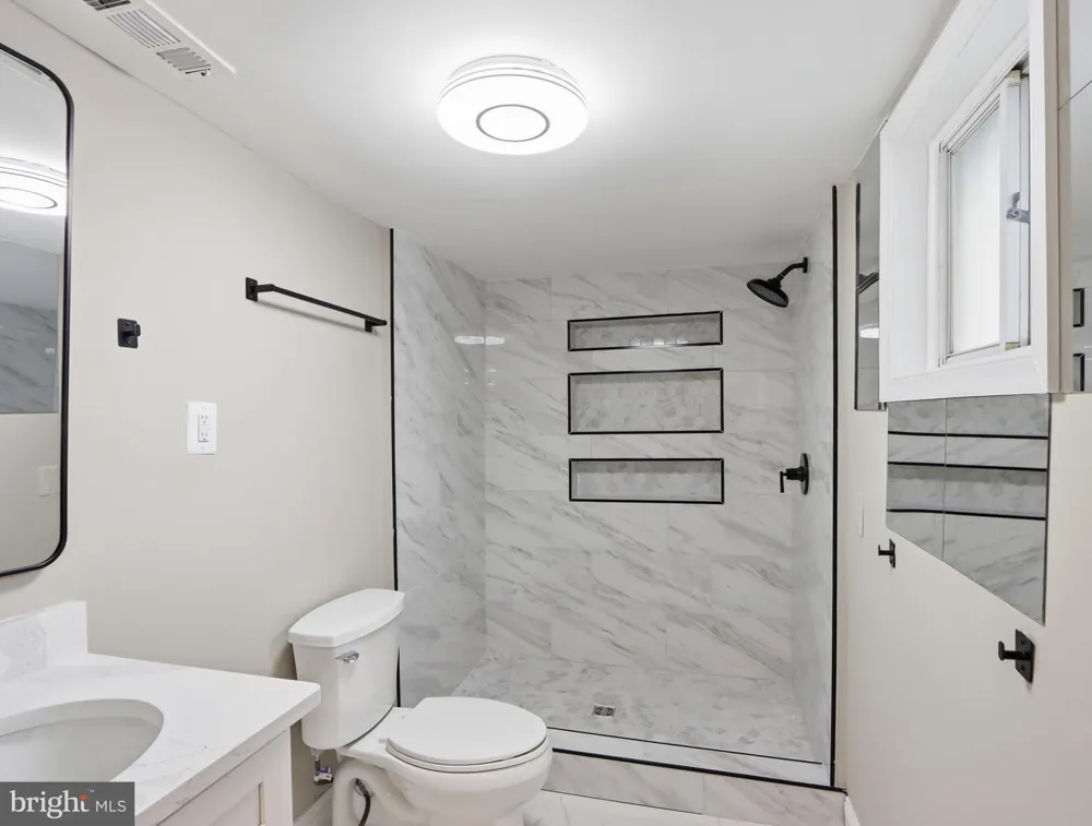 42 WINTERS LANE Baltimore, MD 21228