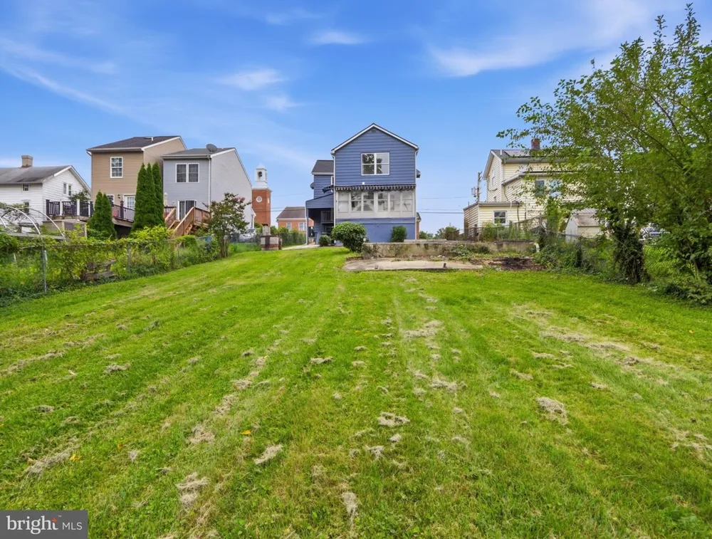 42 WINTERS LANE Baltimore, MD 21228
