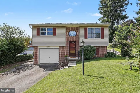 1 CHERRY AVENUE