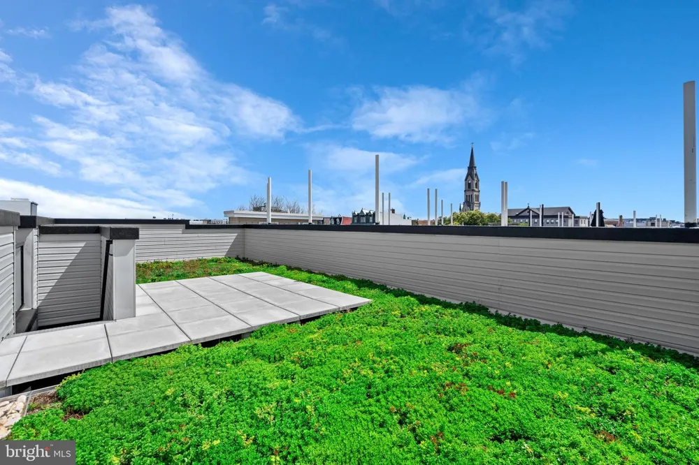 616 BRENNA WALK Philadelphia, PA 19123