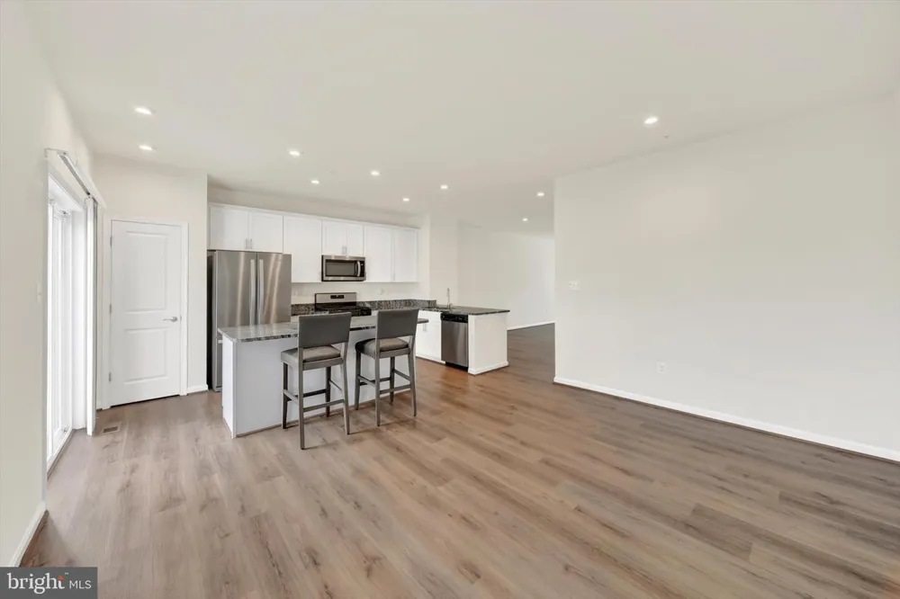7819 WOLF RUN LANE Severn, MD 21144