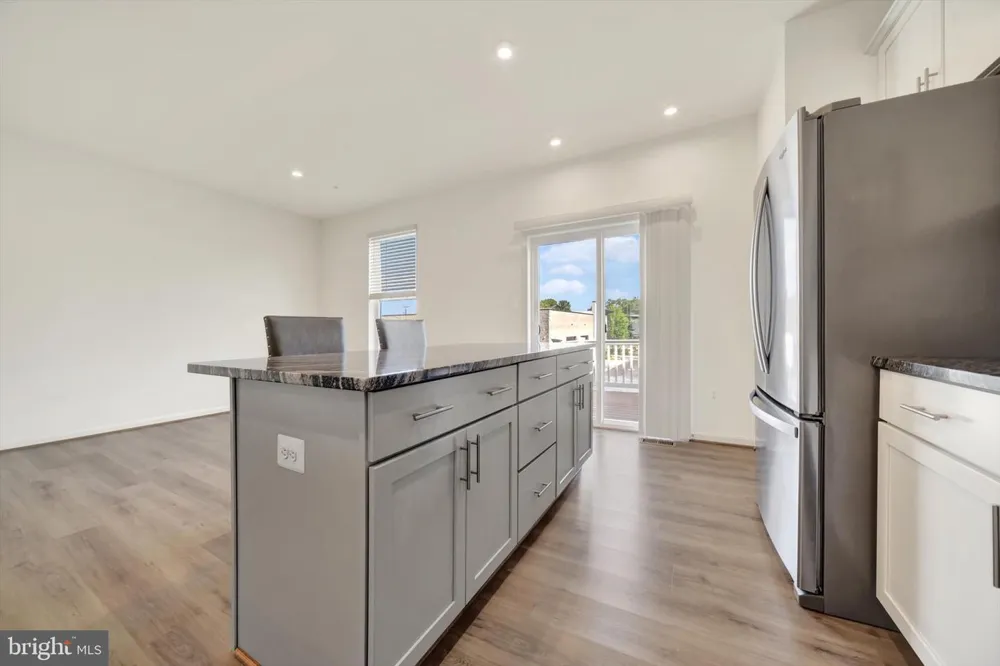 7819 WOLF RUN LANE Severn, MD 21144