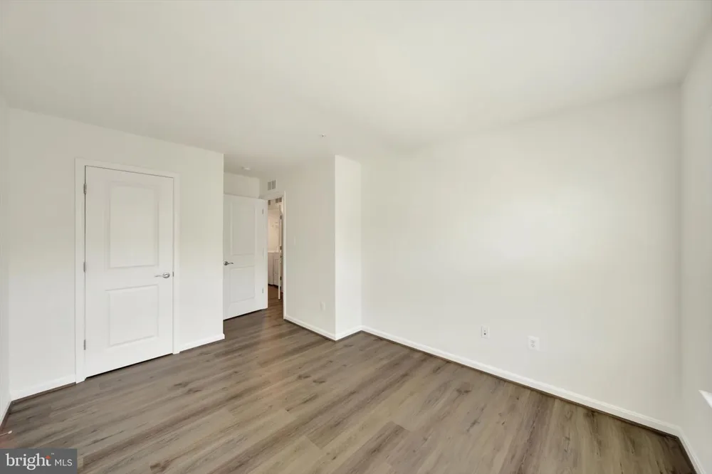 7819 WOLF RUN LANE Severn, MD 21144