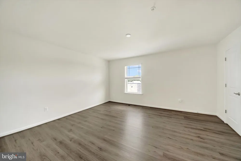 7819 WOLF RUN LANE Severn, MD 21144