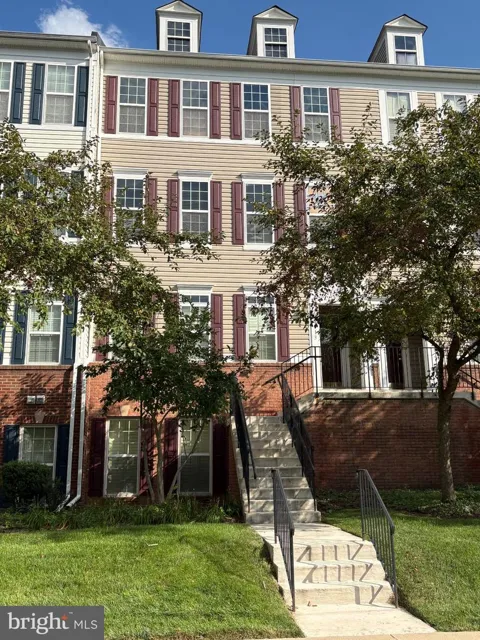 5513 LANIER AVENUE #351