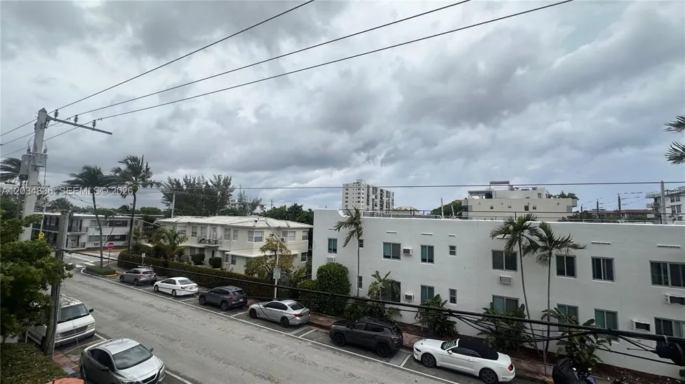 7646 Abbott Ave #3 Miami Beach, FL 33141