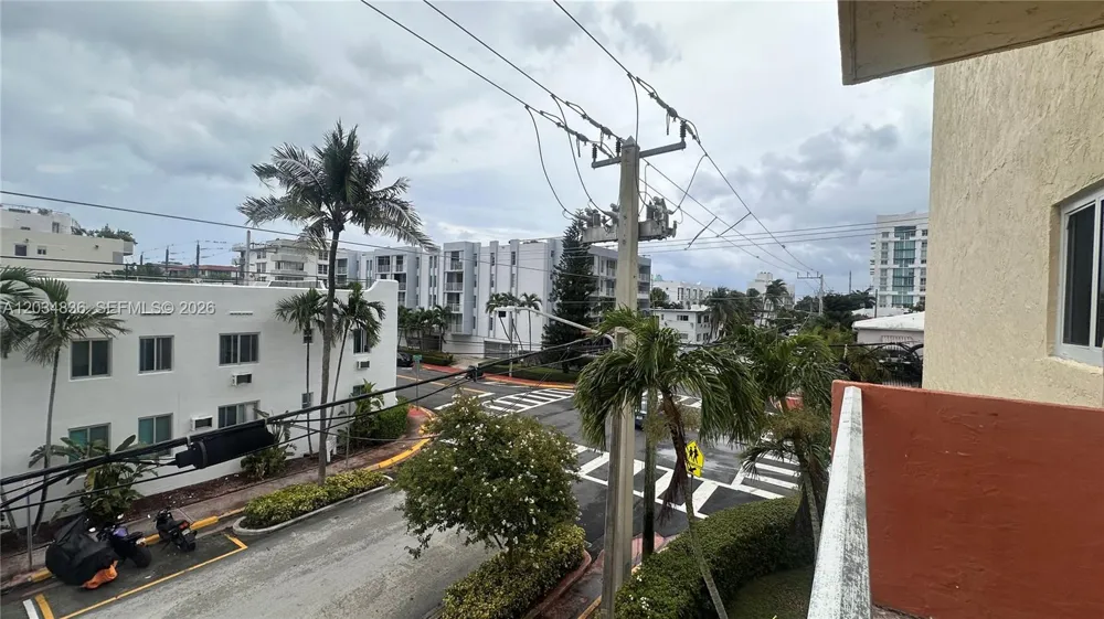7646 Abbott Ave #3 Miami Beach, FL 33141