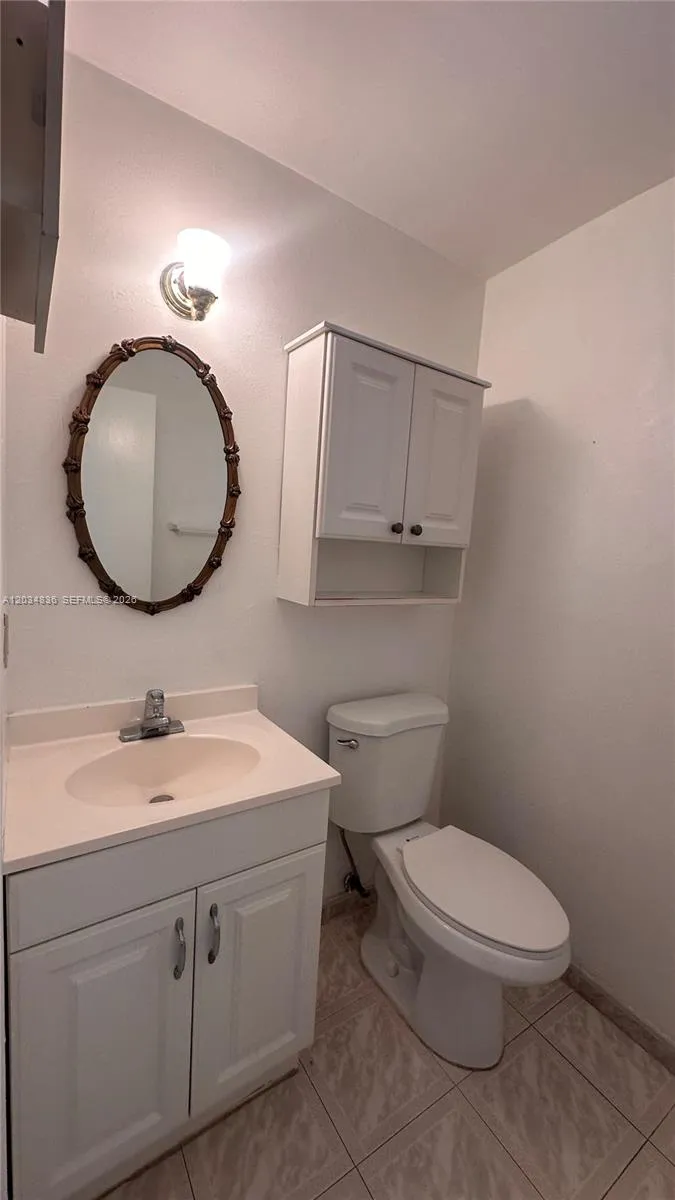 7646 Abbott Ave #3 Miami Beach, FL 33141
