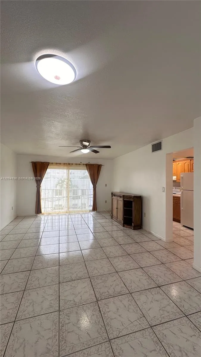 7646 Abbott Ave #3 Miami Beach, FL 33141